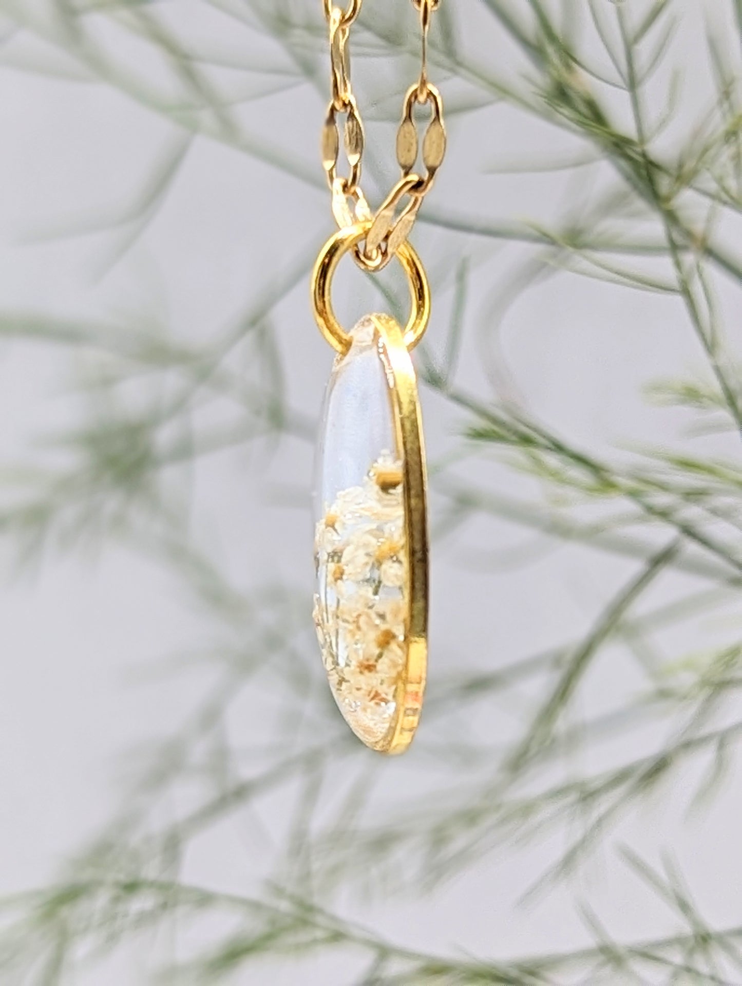 Queen Anne's Lace Necklace