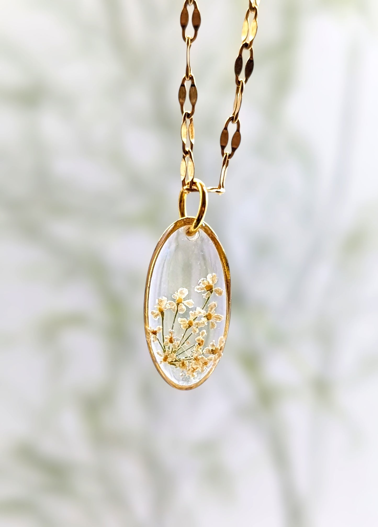 Queen Anne's Lace Necklace