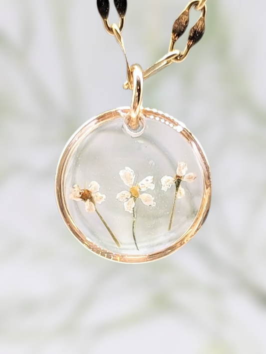 Anne's Lace Necklace